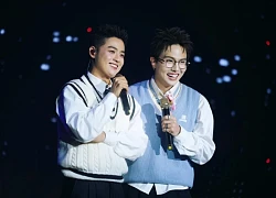 6,7 triệu lượt xem 2 nam ca sĩ Việt nhìn nhau tình tứ: "Từ lâu anh chỉ xem chúng ta như hai chị em"