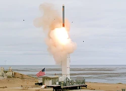 Báo Mỹ: Tổng thống Trump xem xét gửi cho Ukraine tên lửa Tomahawk