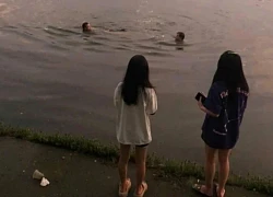Cán bộ phường ở Bắc Ninh lao xuống hồ cứu cô gái lúc 5h