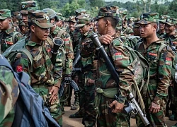 Chính quyền Myanmar tuyên bố giành lại thị trấn, nhóm đối lập lên tiếng