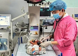 Cứu sống trẻ sinh non 26 tuần tuổi, nặng 0,7kg