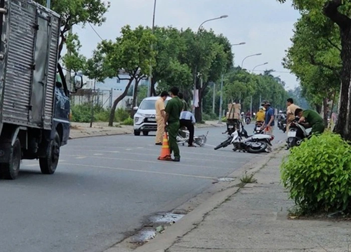 Điều tra vụ tai nạn khiến cụ ông ngoài 70 tuổi bị thương nặng ở Hóc Môn