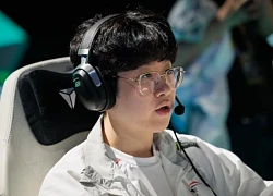 HLE sớm rời EWC 2025 khiến fan cũng "bó tay"