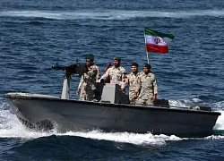 Iran bắt tàu chở dầu nước ngoài trên Vịnh Oman vì cáo buộc buôn lậu