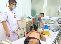 Nam tài xế nguy kịch vì bị chó cắn