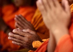 Thái Lan bắt 4 nhà sư dương tính với ma túy đá