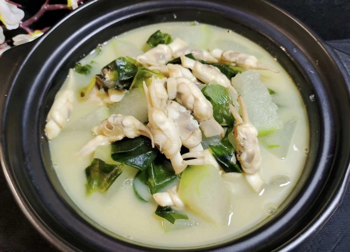 Tôi thường nấu món canh này vào mùa hè, nguyên liệu phổ biến mà vị thanh mát, cả nhà ai ăn cũng khen!