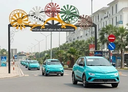 'Xe xanh' tăng tốc, cuộc đua giảm giá chưa hồi kết