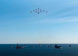 Anh, Mỹ phô diễn sức mạnh nhóm tàu sân bay ở Thái Bình Dương