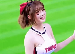 'Hoạt náo viên nổi nhất TikTok' lộ ảnh hẹn hò bạn trai
