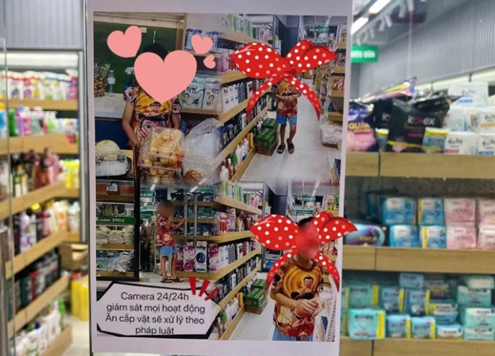 Một siêu thị ở Hà Nội dán ảnh trẻ em kèm cảnh báo trộm cắp trước cửa: Ghi nhận mới nhất!