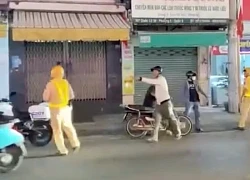 Vi phạm nồng độ cồn, người đàn ông còn cầm ghế tấn công CSGT