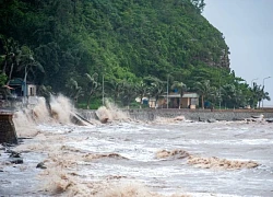 Bão số 3 Wipha đã vào ven bờ Hải Phòng - Ninh Bình, nhiều nơi mưa lớn