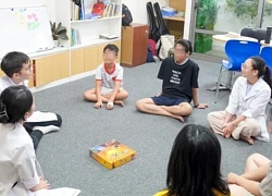 Bé 10 tuổi vụ lật tàu ở Hạ Long sức khỏe ổn định, được hỗ trợ tâm lý