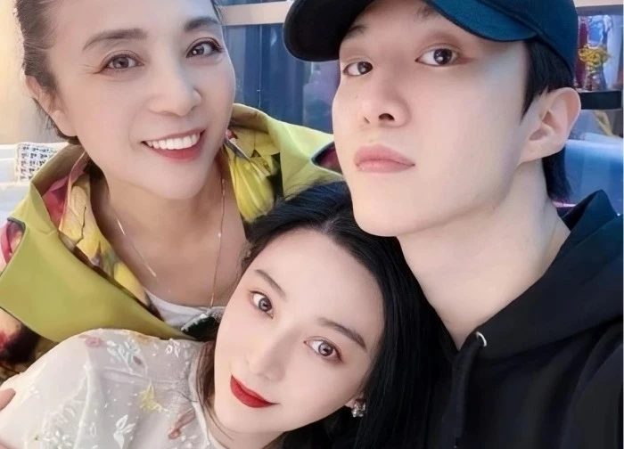 Chấn động tin Phạm Băng Băng sinh con ngoài giá thú với "đại ca showbiz" rồi để cha mẹ già nuôi dưỡng?