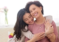 Chồng mất, sống cùng vợ chồng con trai, ở tuổi 70 tôi nhận ra 5 điều để sống yên ổn tuổi già