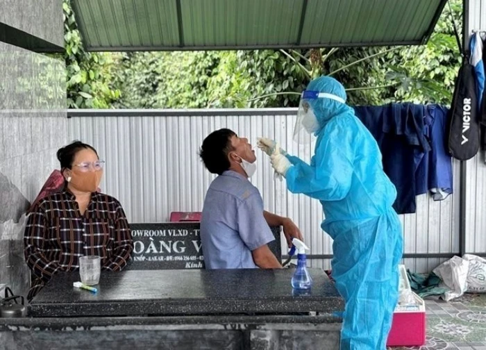 Đắk Lắk ghi nhận ổ dịch cúm A/H5N1 gia cầm, cảnh giác triệu chứng cúm A/H5N1 ở người