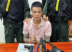 Khống chế đối tượng nghi tàng trữ ma túy cùng khẩu súng đạn đã lên nòng