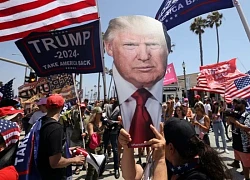 'Sóng ngầm' trong phe ủng hộ ông Trump