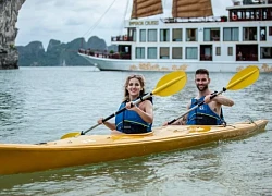 Vịnh Hạ Long đón khách trở lại