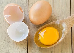 5 tác dụng khi ăn lòng đỏ trứng gà