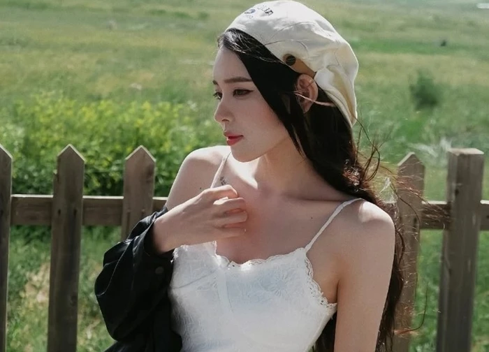 Bạn gái Vũ Văn Thanh hối hận vì sửa mũi