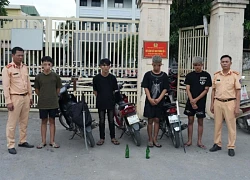 Bắt giữ nhóm thanh niên điều khiển mô tô tháo biển số, mang hung khí náo loạn đường phố