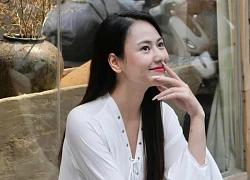 Chưa thấy ai chỉ ngồi ăn cũng "xinh tàn nhẫn" như mỹ nhân Việt này, visual đỉnh cỡ nào mà khán giả cấm dao kéo?