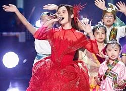 Chung kết Sing! Asia: Phương Mỹ Chi thua sốc 0.8 điểm trước đối thủ Trung Quốc