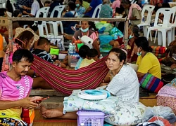 Thái Lan: 15 người thiệt mạng, hơn 100.000 sơ tán do đụng độ với Campuchia