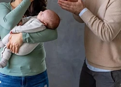 Tôi sợ hãi khi mỗi lần đi ăn, đi chơi với bạn bè lại thấy vợ mang con đến