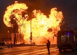 Ukraine tập kích nhà máy thuốc nổ trọng yếu của Nga