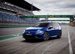 Volkswagen Việt Nam nhận đặt cọc Golf, có bản dành cho 'tín đồ' tốc độ