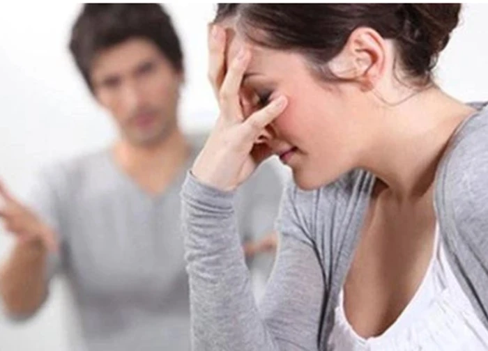 Chỉ 1 câu nói đùa 'con trai mày không có điểm nào giống bố': Gia đình bạn thân tôi rơi vào kết cục buồn
