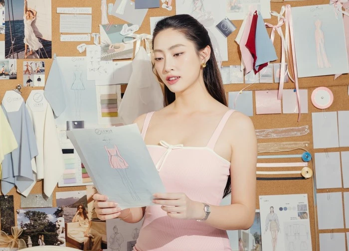 Chuyện gì đang xảy ra với Hoa hậu Lương Thùy Linh?