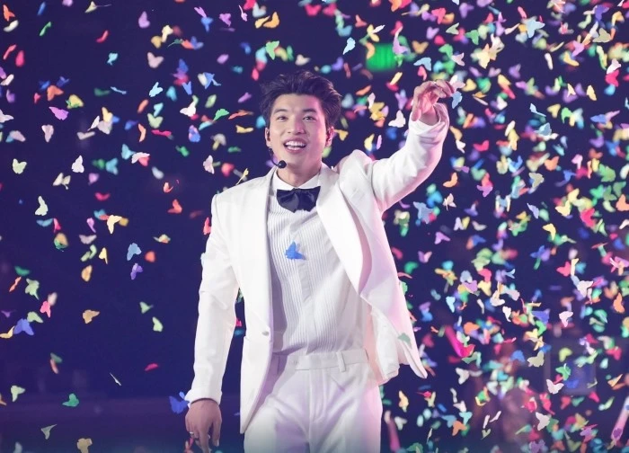 Concert "Anh trai" ở Mỹ thu 1,5 triệu USD trong 1 giờ: Ván bài thót tim