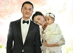Cuộc sống khó khăn của vợ chồng "Quách Tĩnh" Lý Á Bằng vì nợ nần