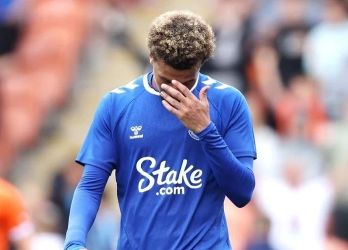 Dele Alli đang nói lời từ biệt bóng đá
