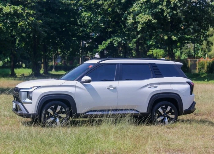 Mitsubishi Destinator: SUV 7 chỗ vừa ra mắt đã 'cháy hàng'