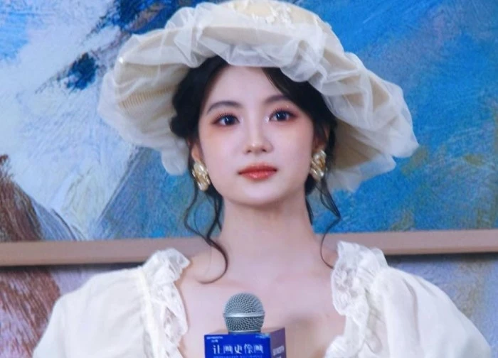 Mỗi lần xuất hiện mỹ nhân này lại mang đến 1 cú sốc visual: Sắc đẹp như báu vật vô giá, đập tan mọi chuẩn mực