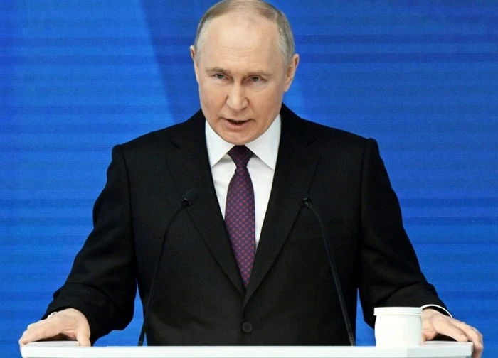Moskva sản xuất hàng loạt tên lửa Oreshnik; Mỹ điều tàu ngầm hạt nhân áp sát Nga
