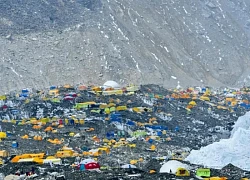 Thung lũng cầu vồng - vùng đất chết ở Everest