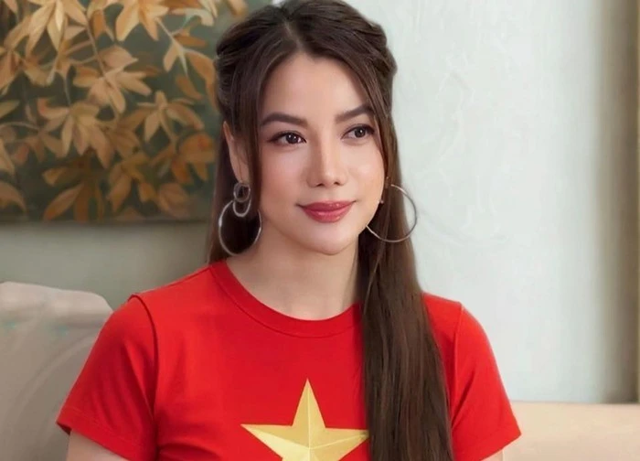 Cục trưởng Xuân Bắc nhớ nghề MC, Trương Ngọc Ánh bày tỏ tình yêu dành cho Tổ quốc