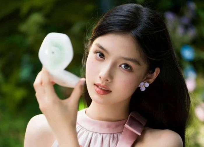 Sau ngày mai, Chủ Nhật 31/8/2025, 3 con giáp 'thánh thiện sinh phúc đức', tài lộc đến như nước chảy, tăng cao thu nhập, tiền tiết kiệm rủng rỉnh