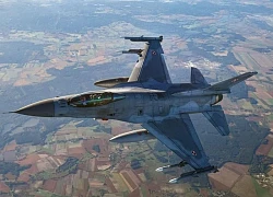 Tiêm kích F-16 của Ba Lan rơi khi tập dượt cho triển lãm hàng không