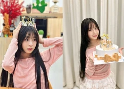 Tiểu thư 12 tuổi của "đại gia" showbiz Việt mặc áo dài, dự triển lãm khủng nhất trước thềm Đại lễ 2/9