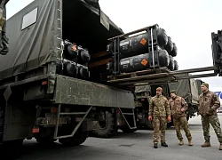 Châu Âu bắt đầu mua vũ khí Mỹ cho Ukraine