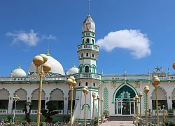 Khám phá thánh đường Hồi giáo bên dòng sông Hậu