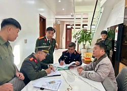 Làm giả hàng loạt giấy phép lái xe, 2 bị cáo lãnh án
