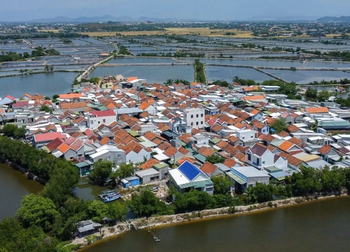 Ngôi làng 370 năm giữa đầm Nha Phu, Khánh Hòa
